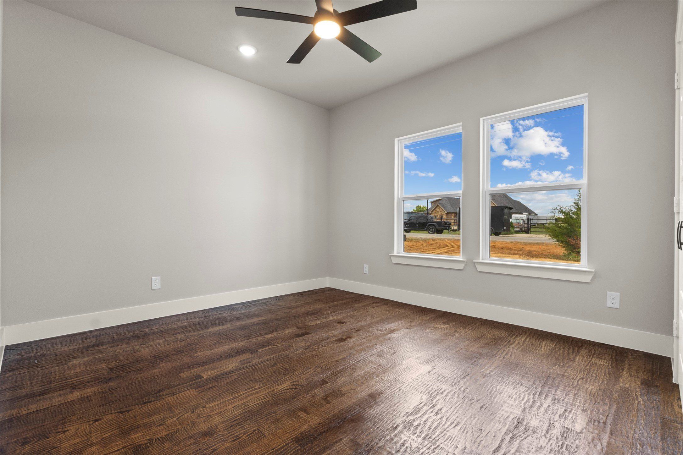 8644 Kelly Lane. Alvarado, TX 76009