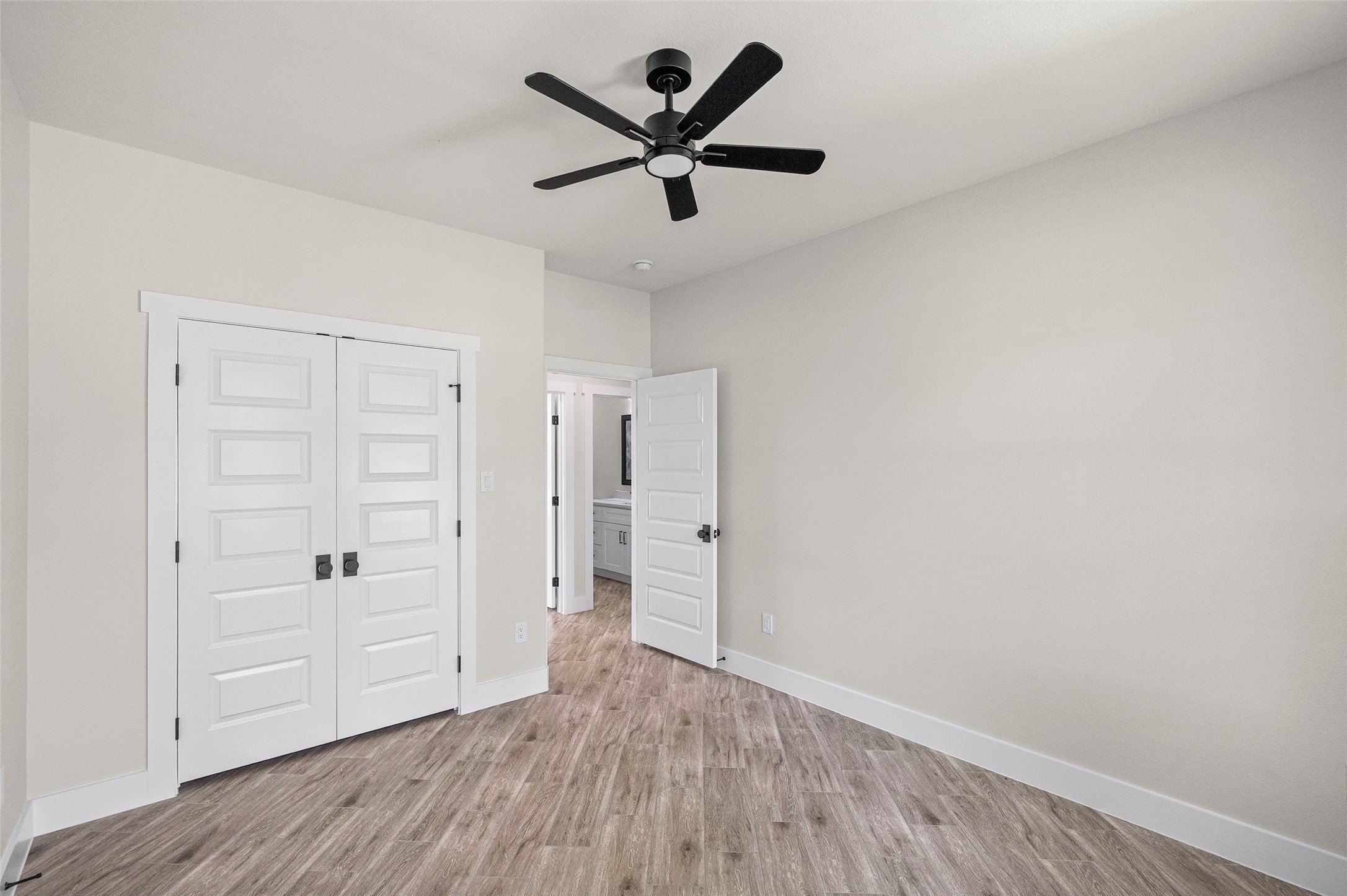 2408 Creek Drive. Granbury, TX 76048