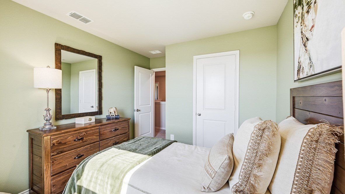 4144 Woodhill Bend Drive. Fort Worth, TX 76036