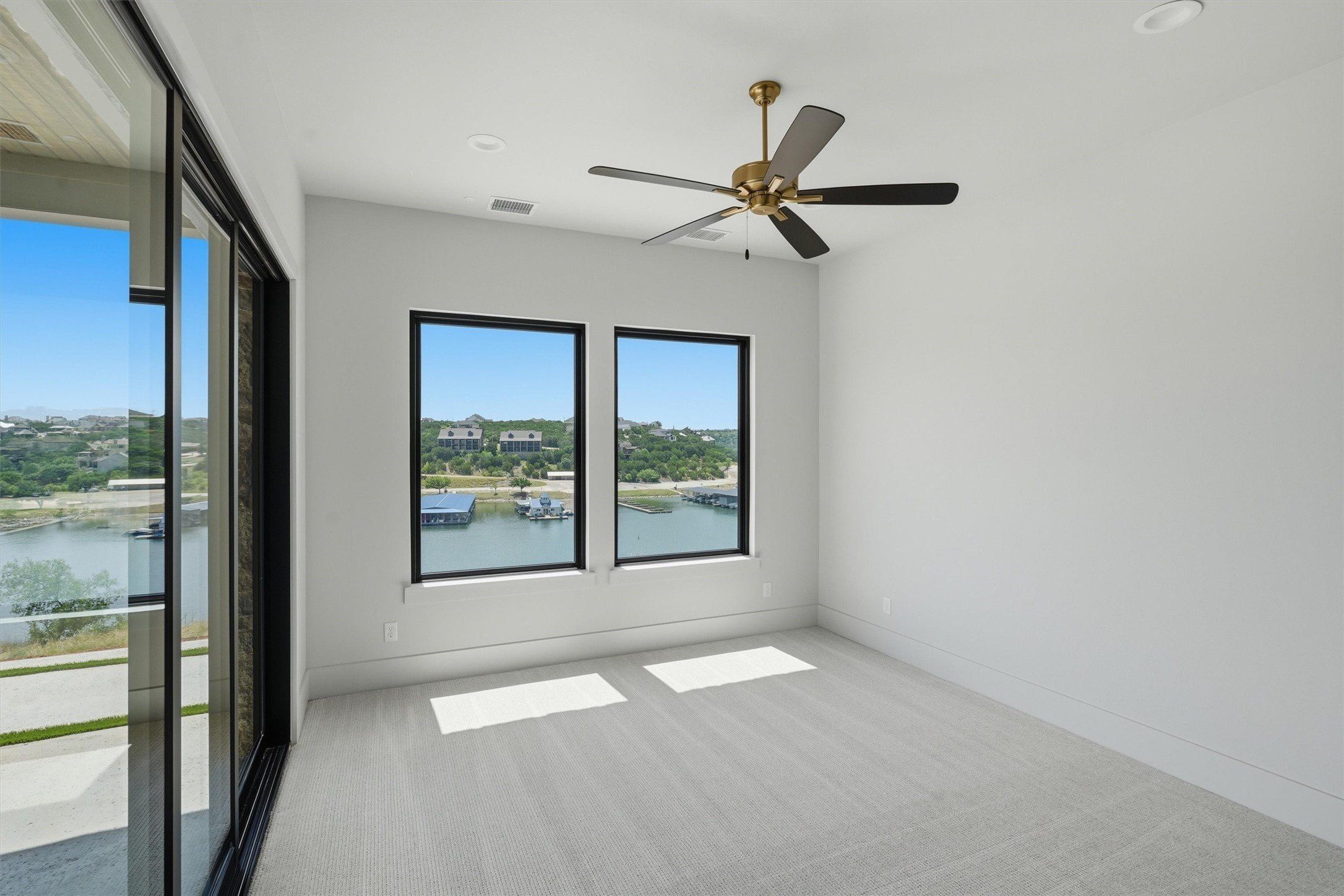 1260 Rawhide Ridge. Graford, TX 76449