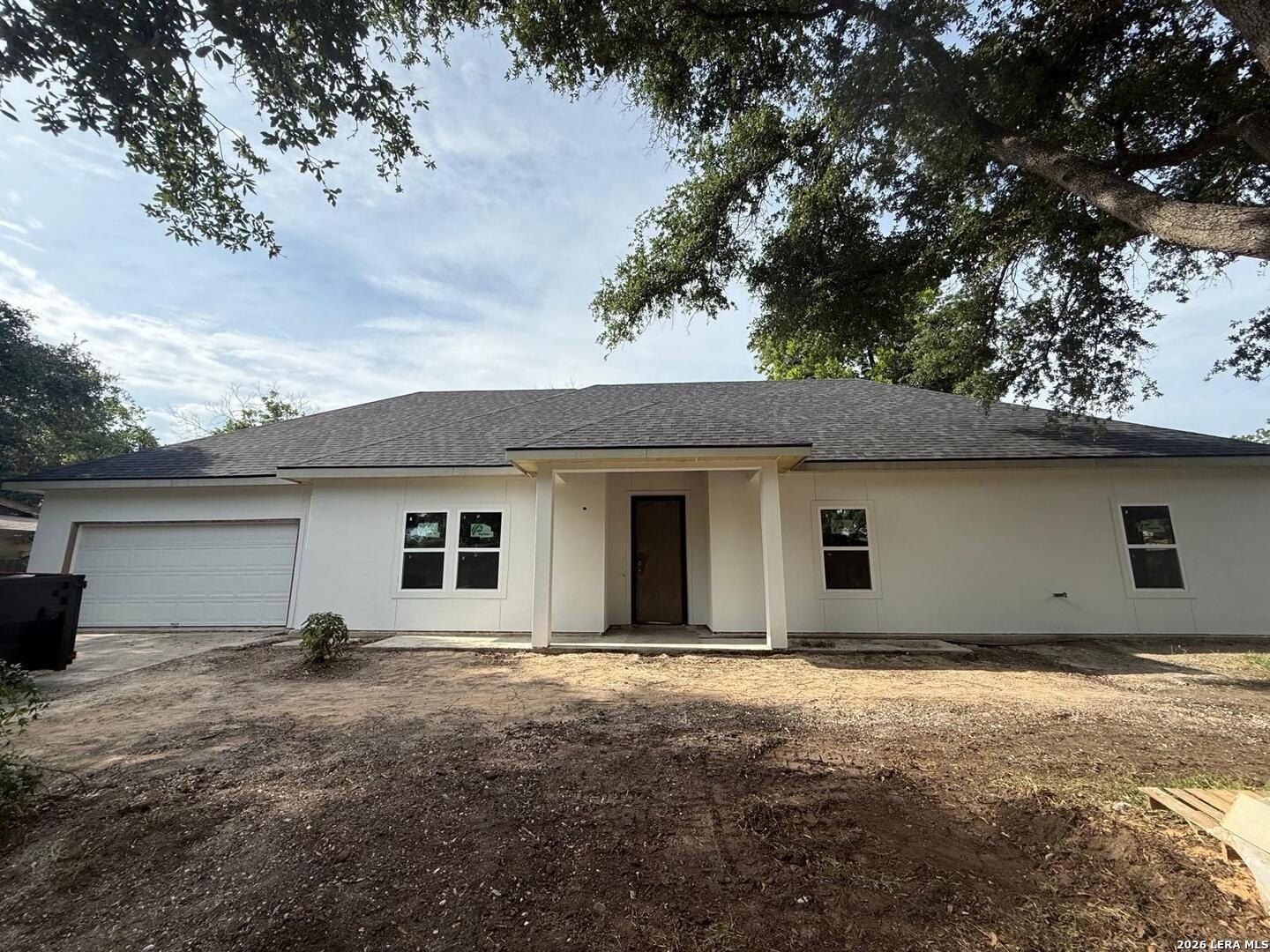 421 Faircrest Dr. Windcrest, TX 78239