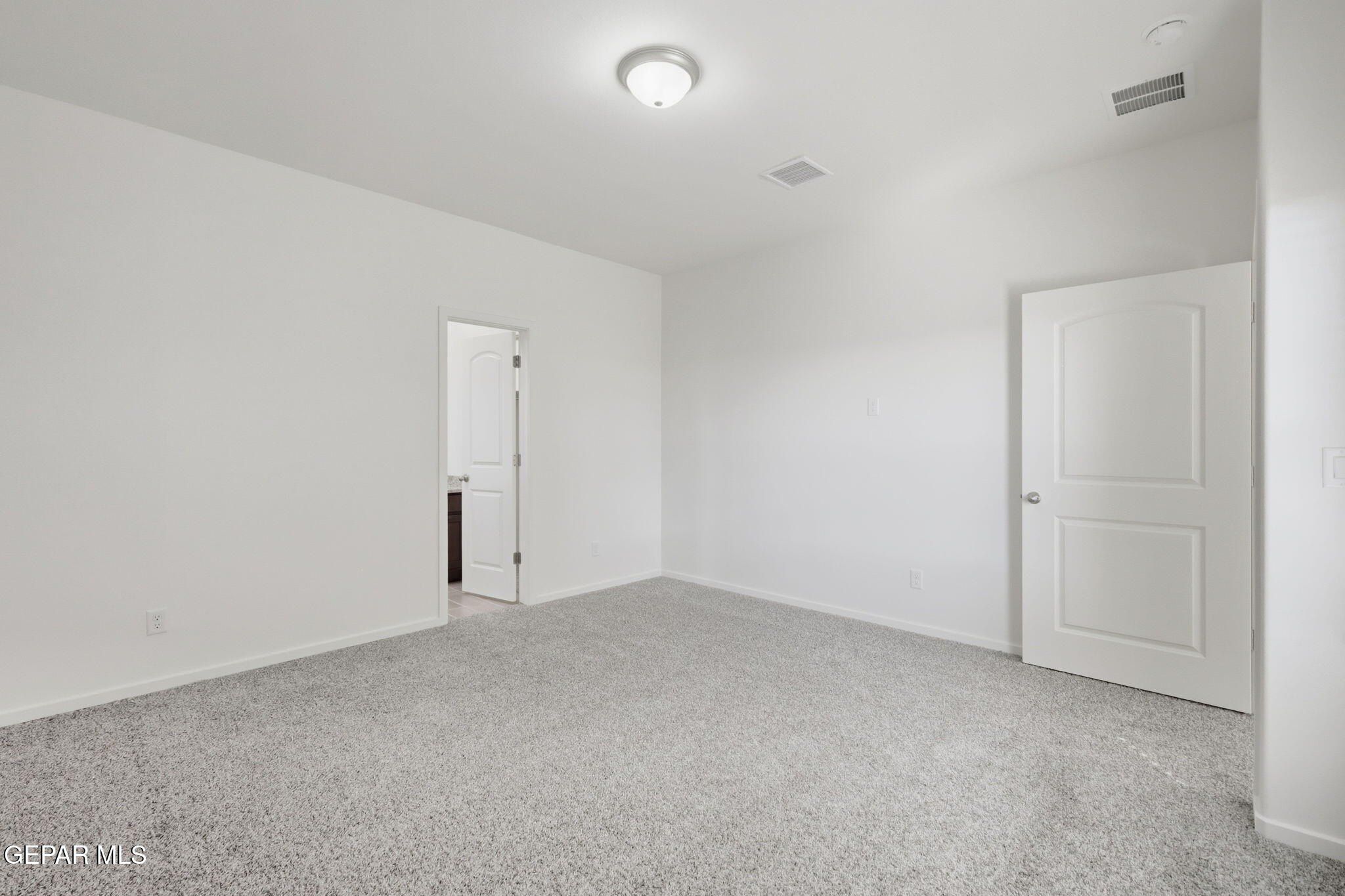 13905 Summer Wave Avenue. El Paso, TX 79928