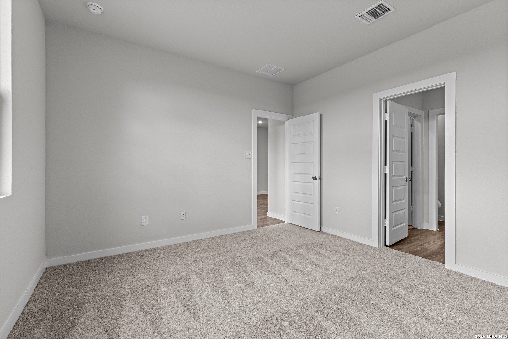 5527 Franklin Hills. Von Ormy, TX 78073