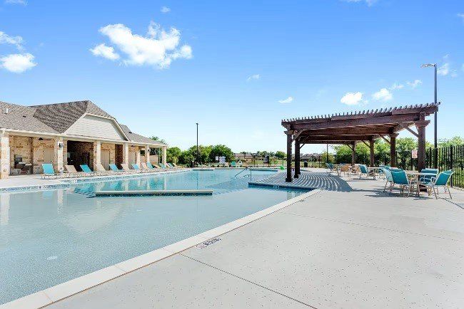 4413 S Brentfield Drive. Fort Worth, TX 76036