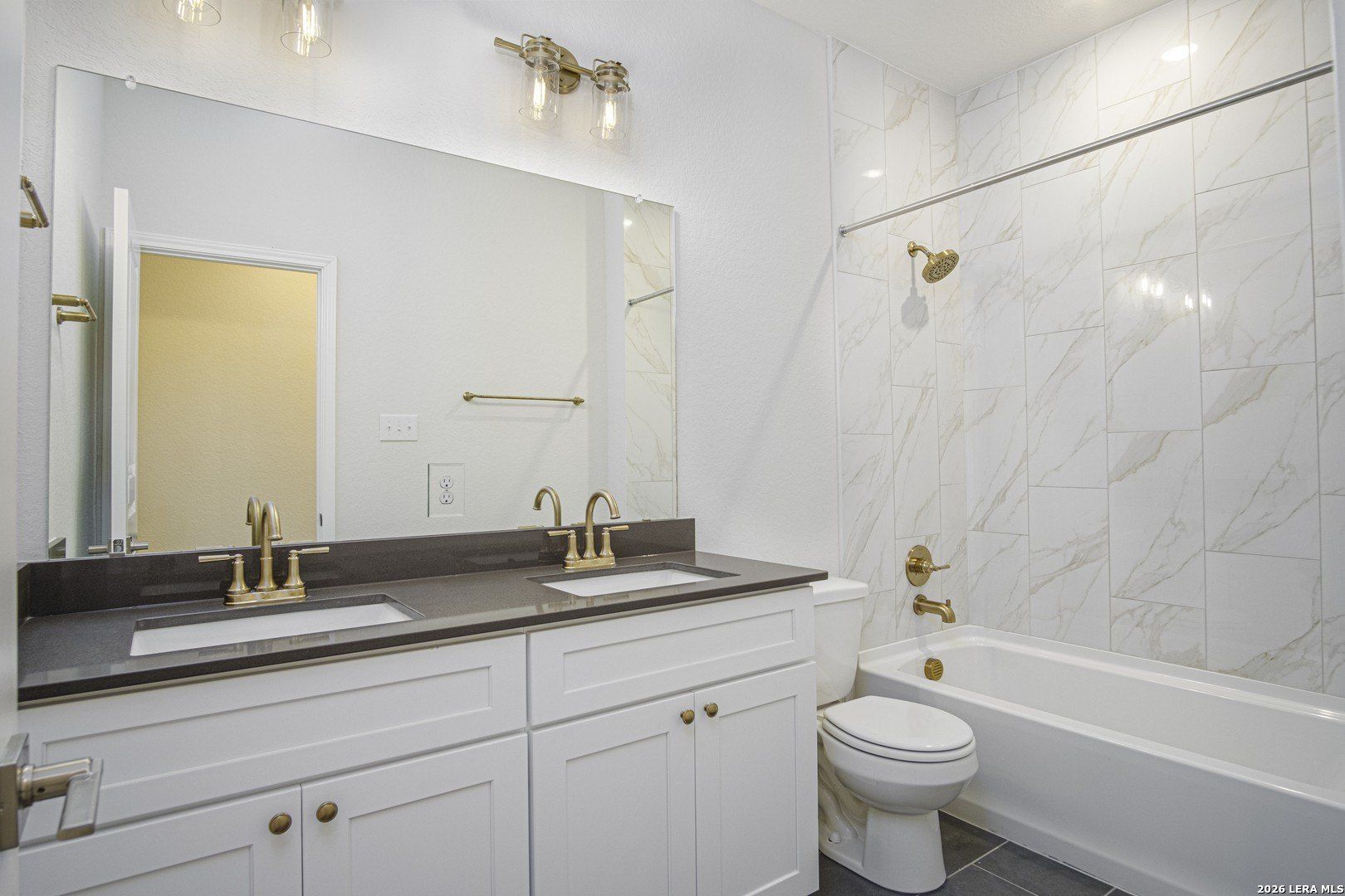 7011 Friedrich Ridge. San Antonio, TX 78256