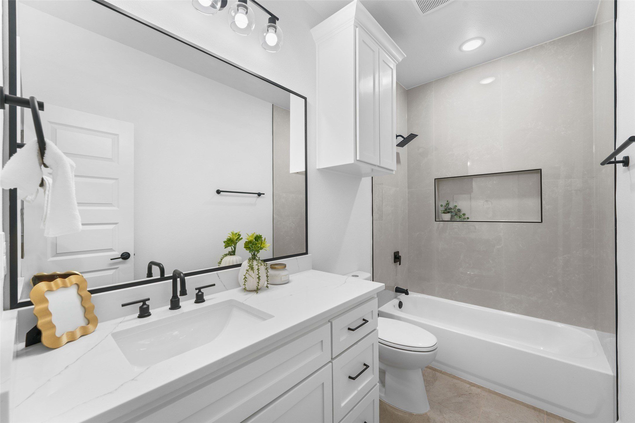 510 Paradise Street. Fort Worth, TX 76111