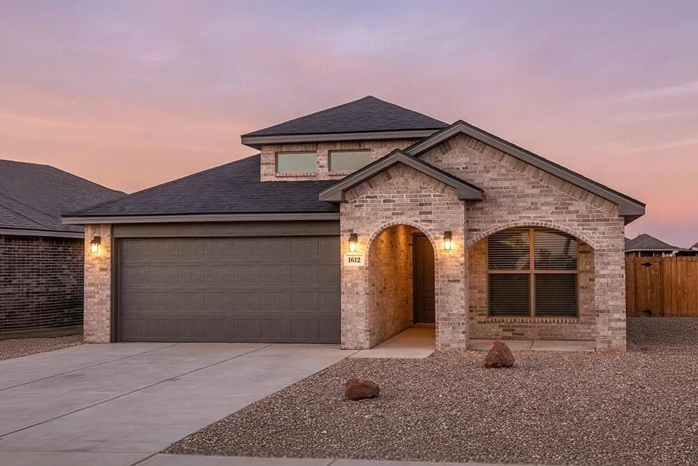 15428 Fulton Avenue. Lubbock, TX 79424
