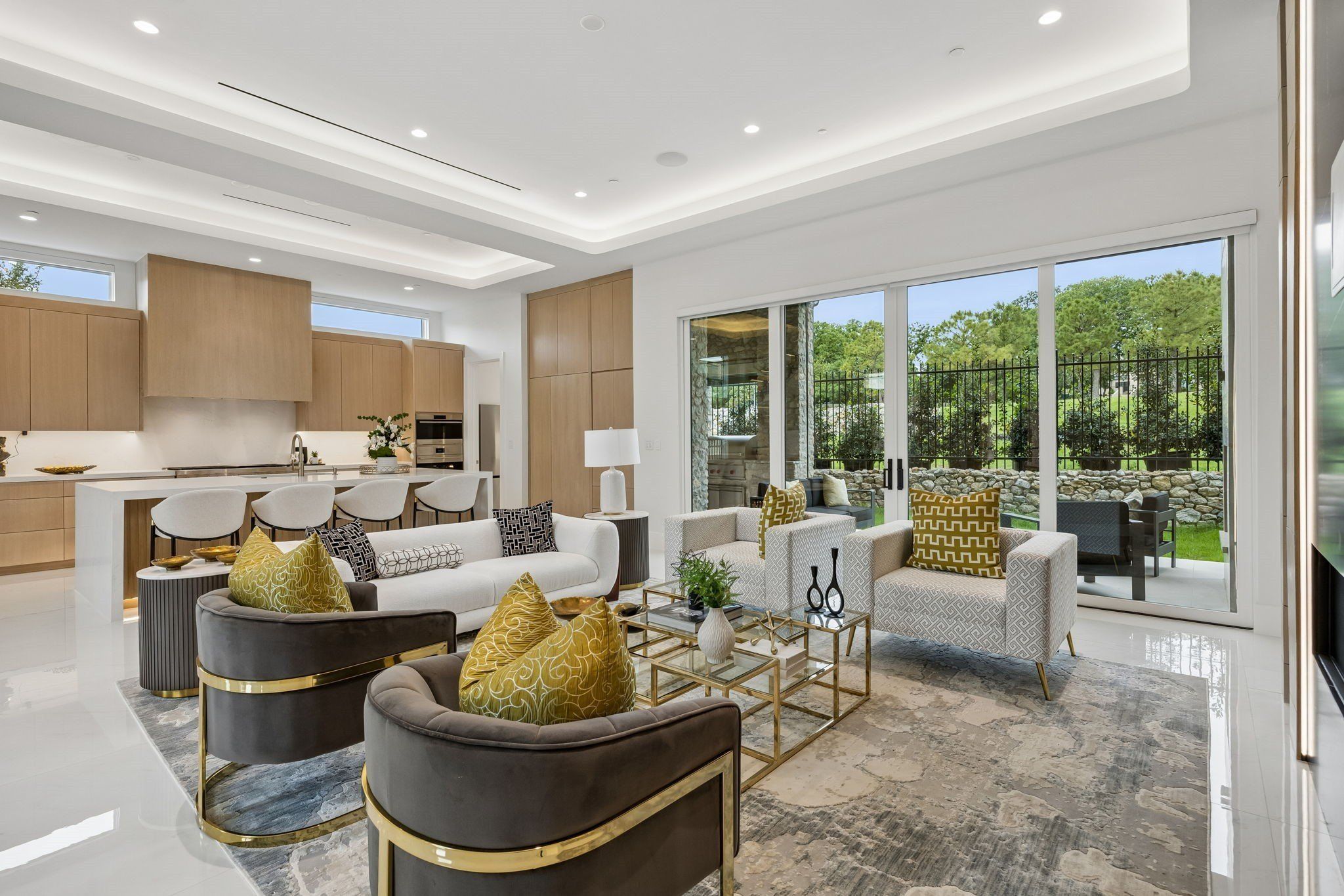 17 Catalonia Drive. Westlake, TX 76262