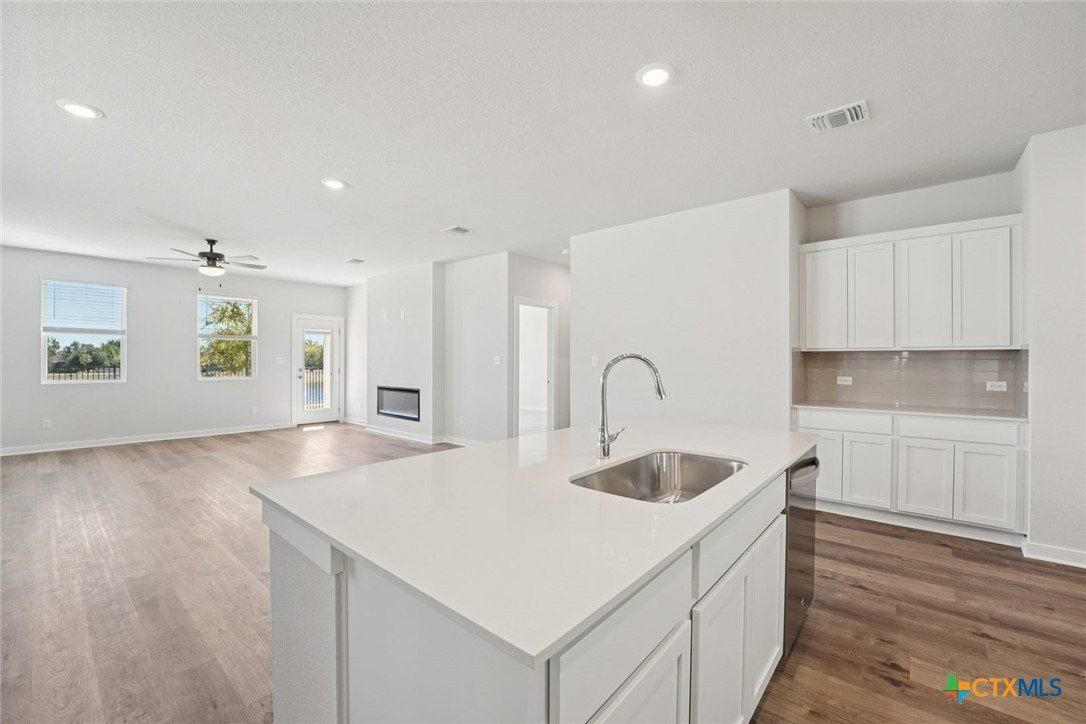 4812 Bridwell Lane. Austin, TX 78754