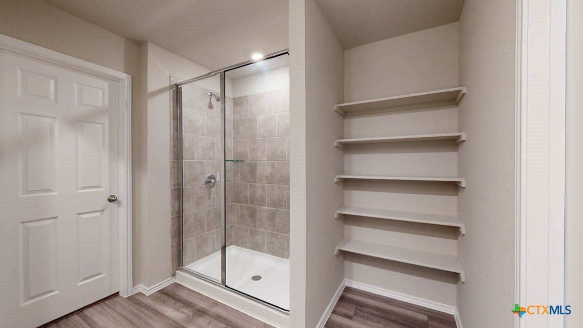 513 Hector Loop. Georgetown, TX 78626