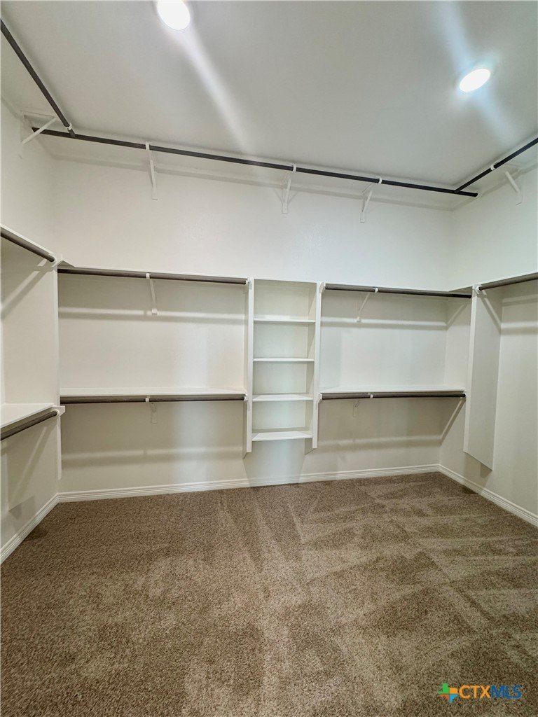 1007 Alice Circle. Temple, TX 76502