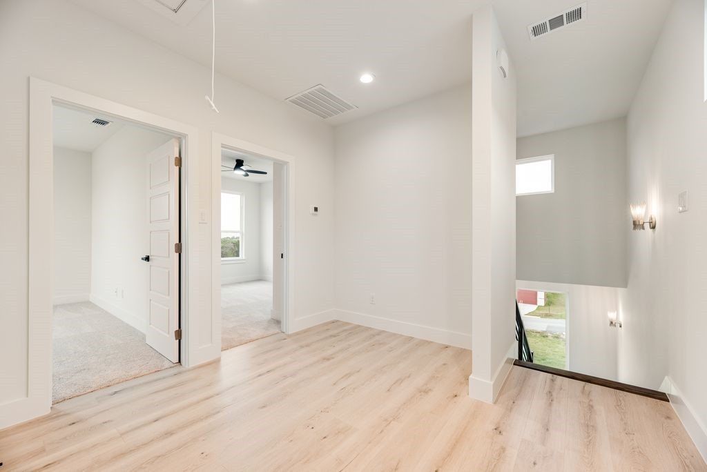 6038 Plum Dale Road. Dallas, TX 75241