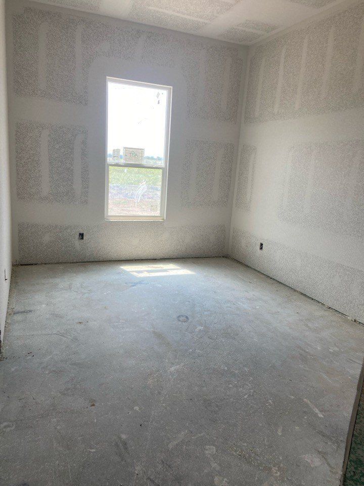 147 Sunny Side Road. Valley View, TX 76272