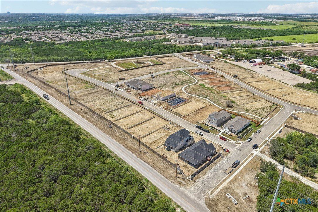10933 Tallsalt Drive. Austin, TX 78754