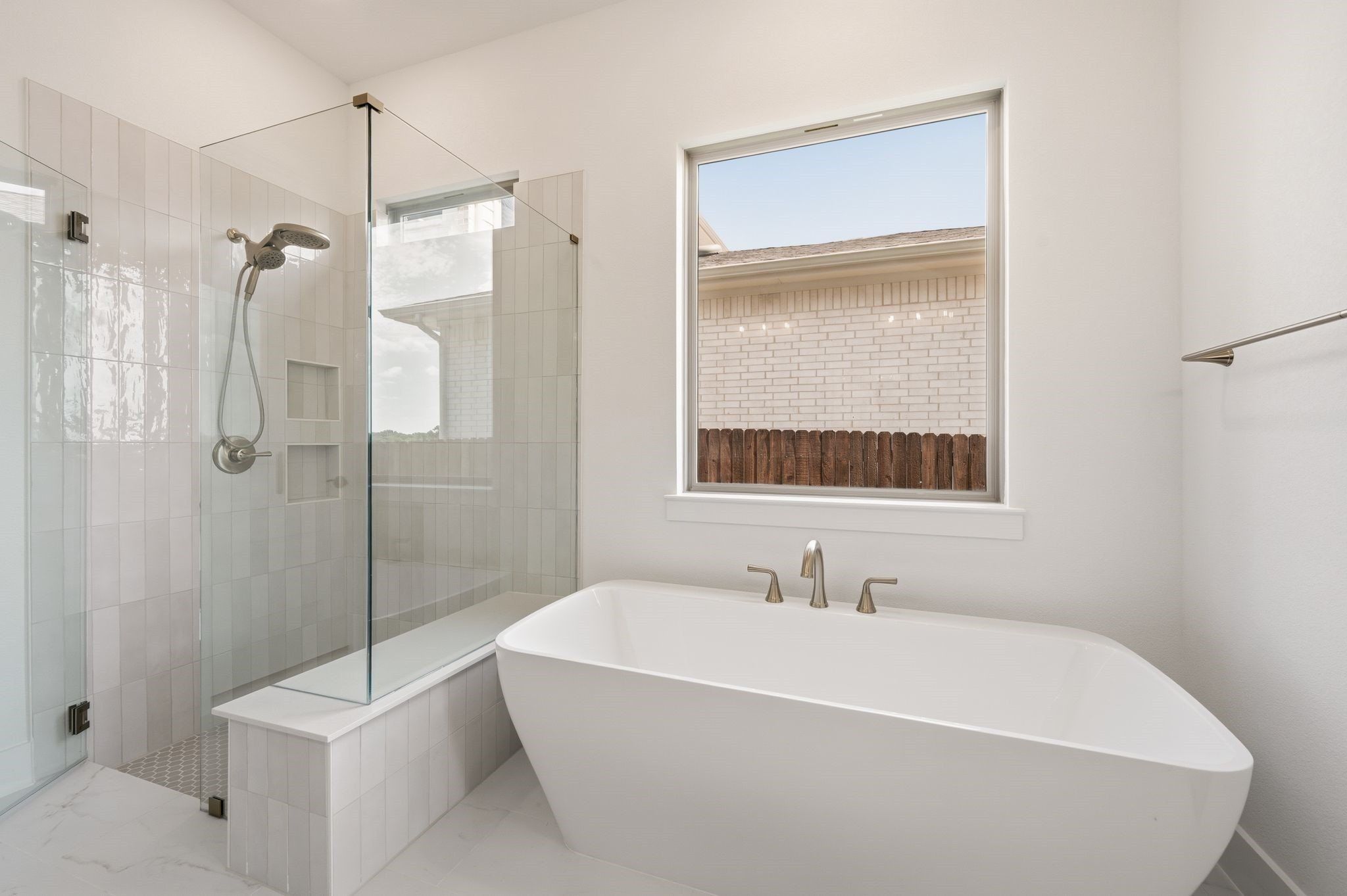 910 Sandpiper Drive. Aledo, TX 76008