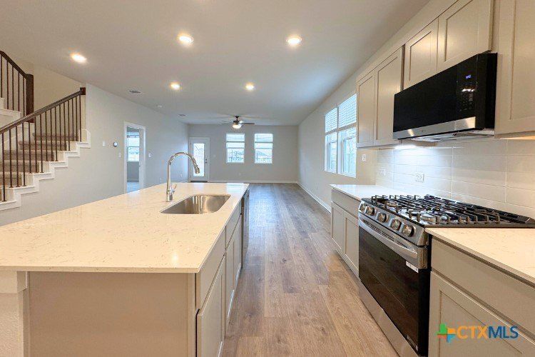 5420 San Pietro Drive. Austin, TX 78747