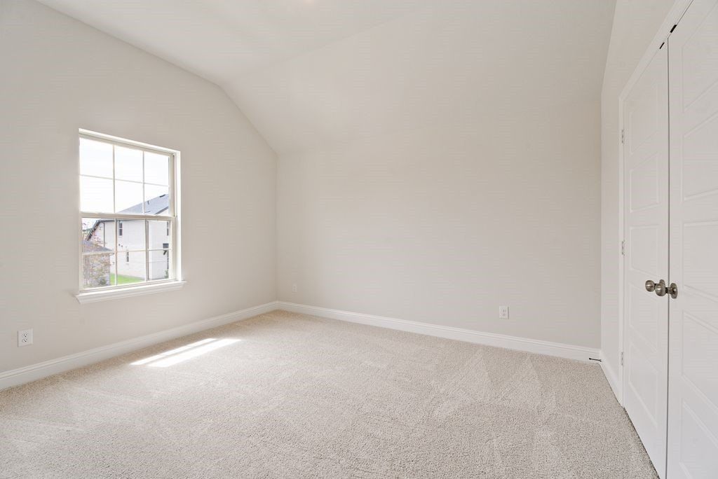 1070 Birdie Street. Gunter, TX 75058