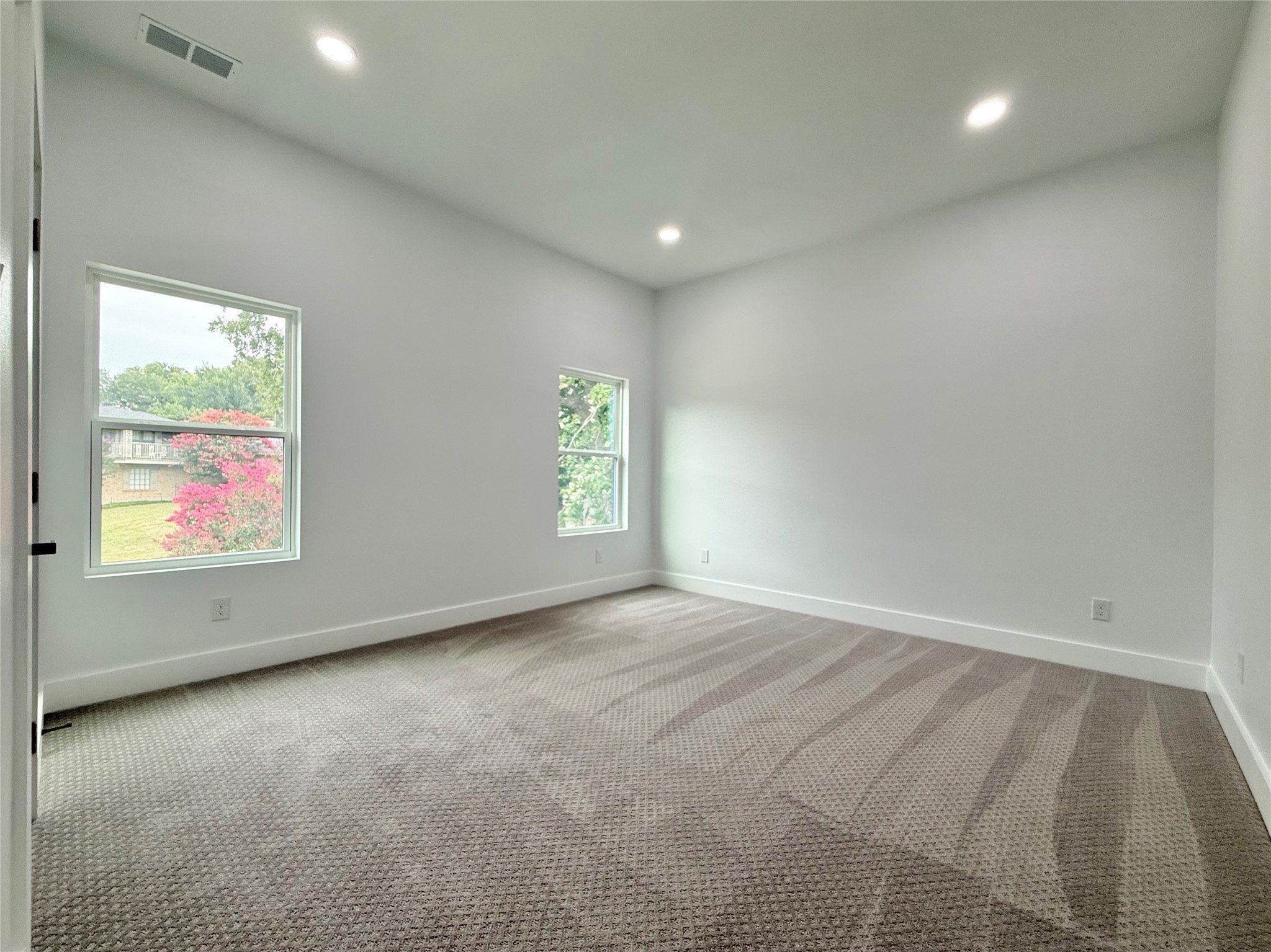 210 Silverleaf Drive. Fort Worth, TX 76112