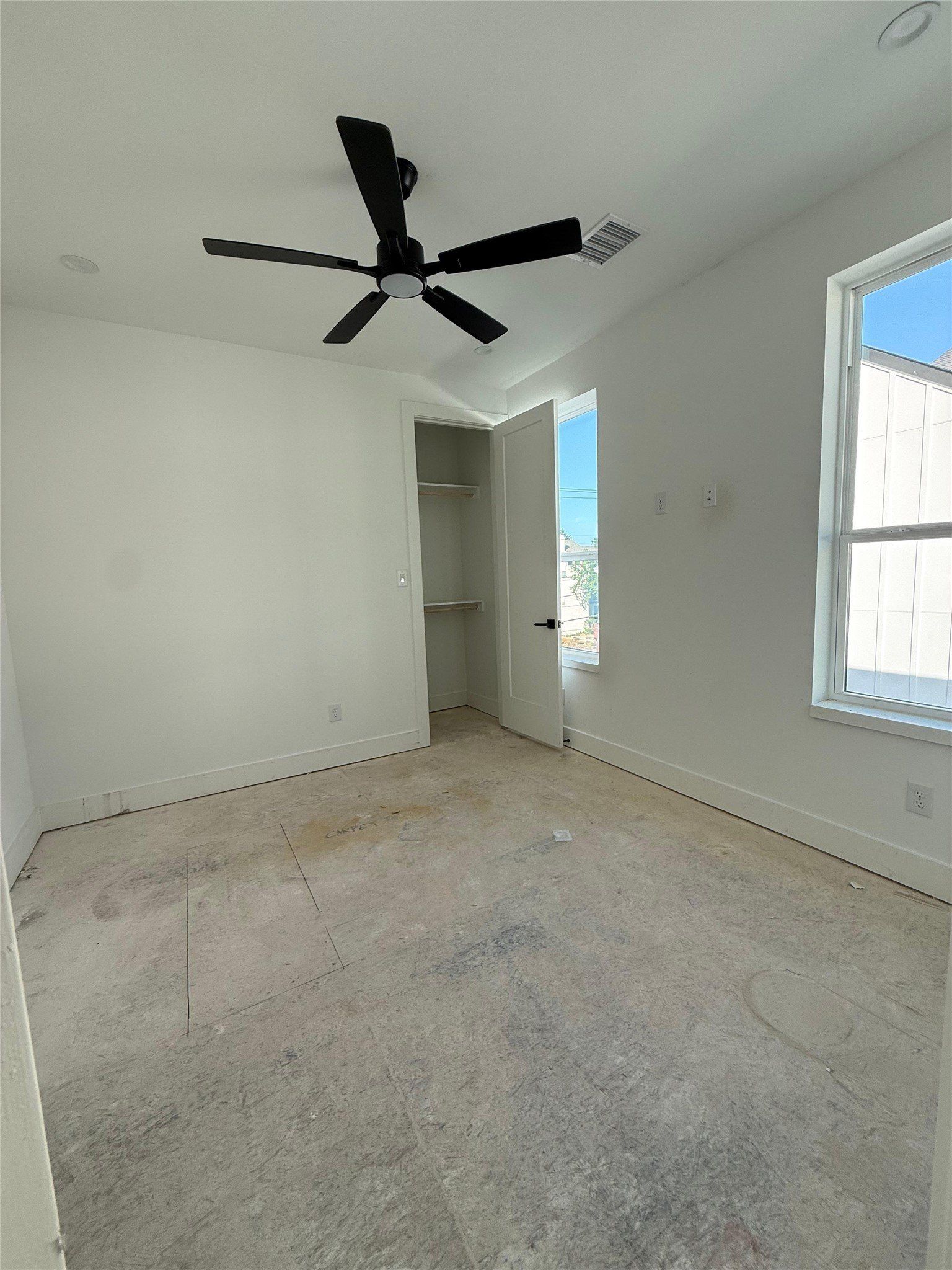 4635 Sylvester Street. Dallas, TX 75219