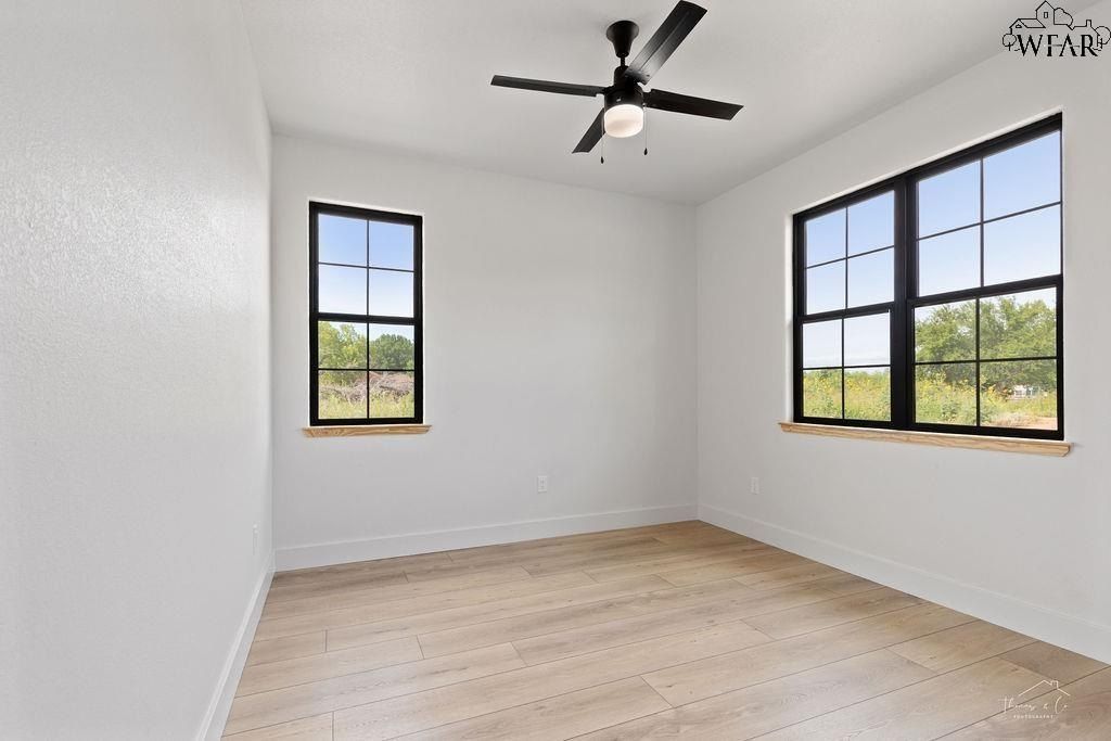 83 Wellington Lane. Wichita Falls, TX 76305