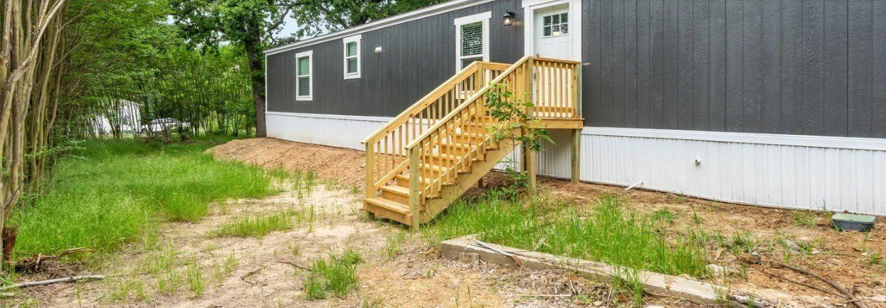 121 Neches Drive. Mabank, TX 75156