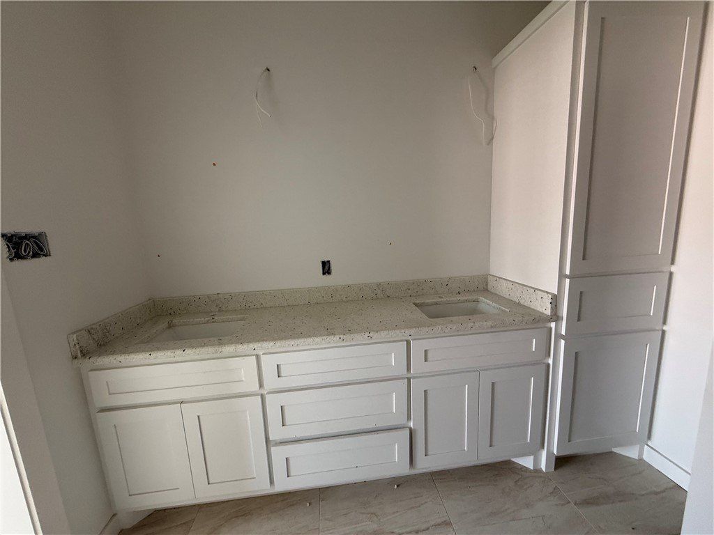 2925 Rogers Street. Corpus Christi, TX 78405