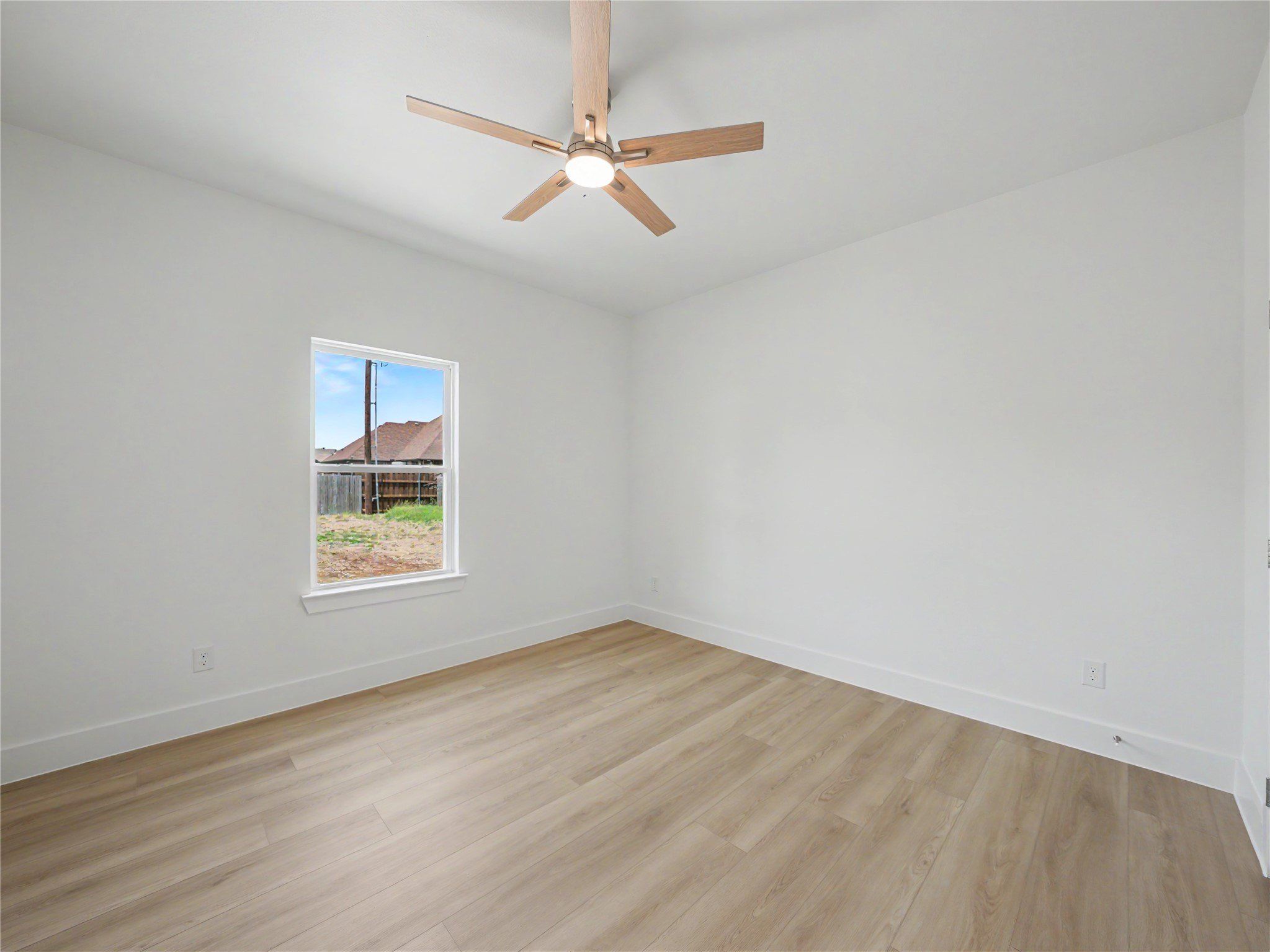 12416 Tinsley Court. Fort Worth, TX 76126
