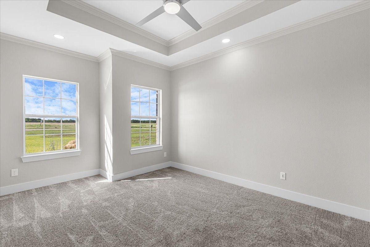 1060 Grison Circle. Corsicana, TX 75109