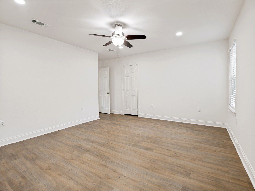 3327 Garden Lane. Dallas, TX 75215
