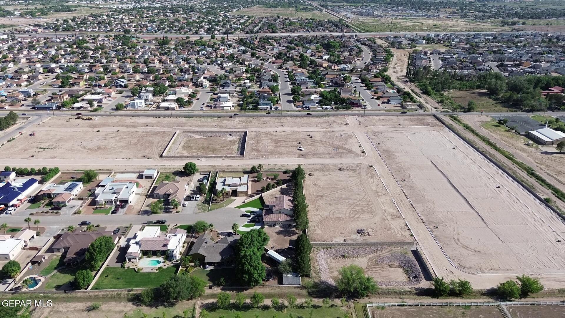 836 Mision De Salta Avenue. El Paso, TX 79932