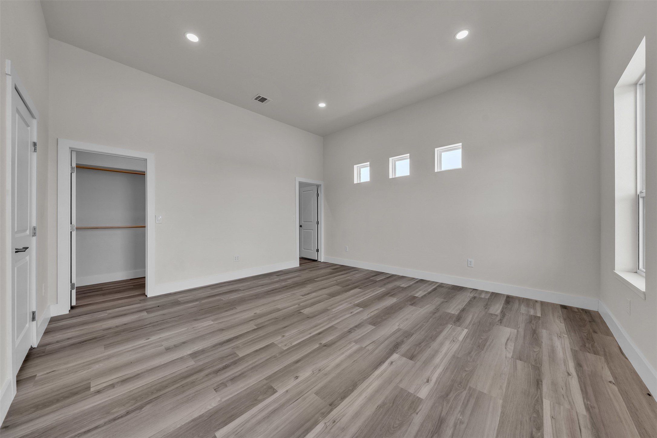 7701 Kenleigh Lane. Rio Vista, TX 76093