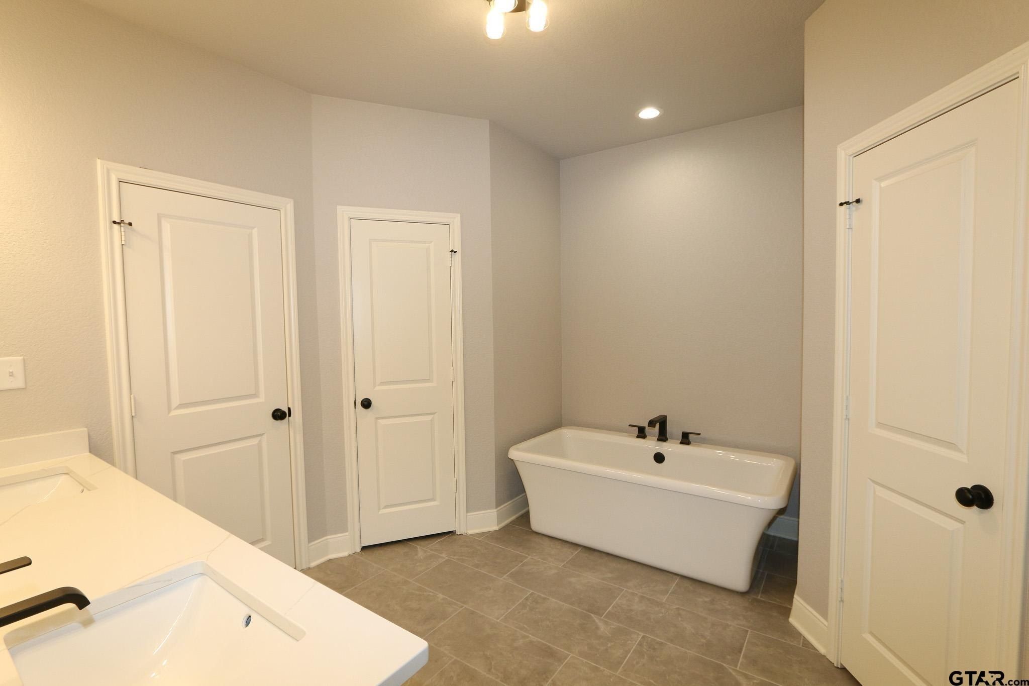 11863 Gillian Court. Tyler, TX 75703