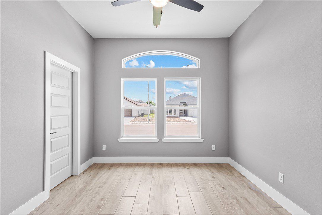 6854 La Salle Drive. Corpus Christi, TX 78414
