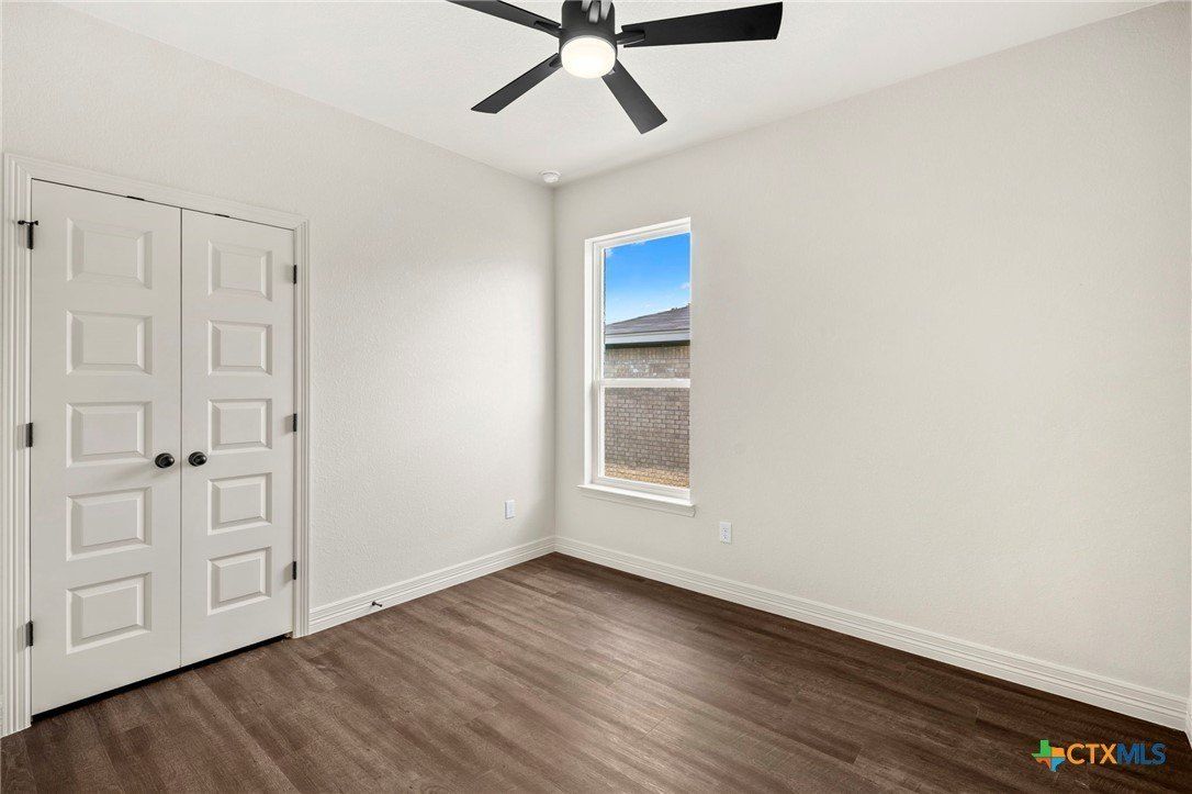 1303 Lone Pine Way. Killeen, TX 76543