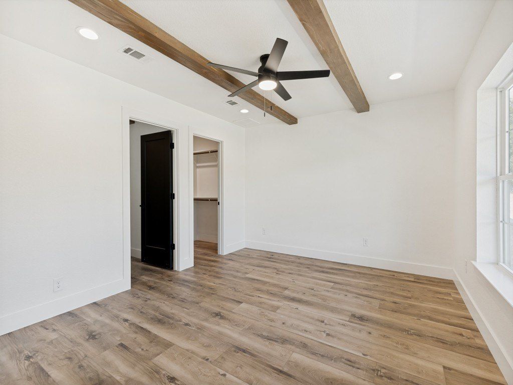 271 Rolling Ranch Boulevard. Alvord, TX 76225