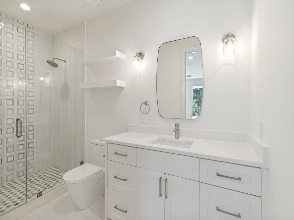 9539 Boedeker Drive. Dallas, TX 75225