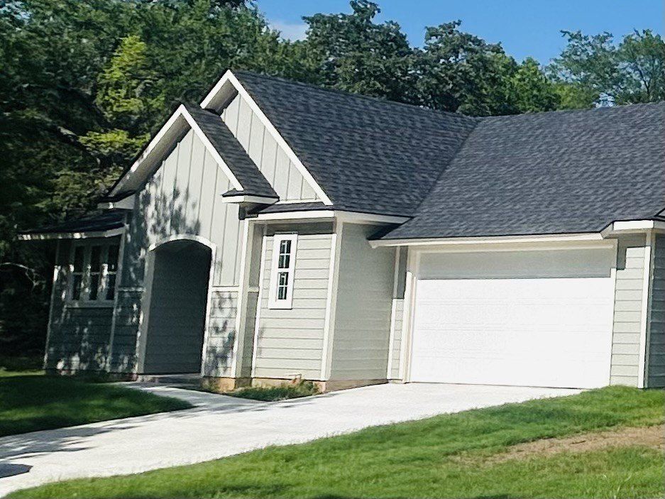 1300 S Chandler Avenue. Denison, TX 75020