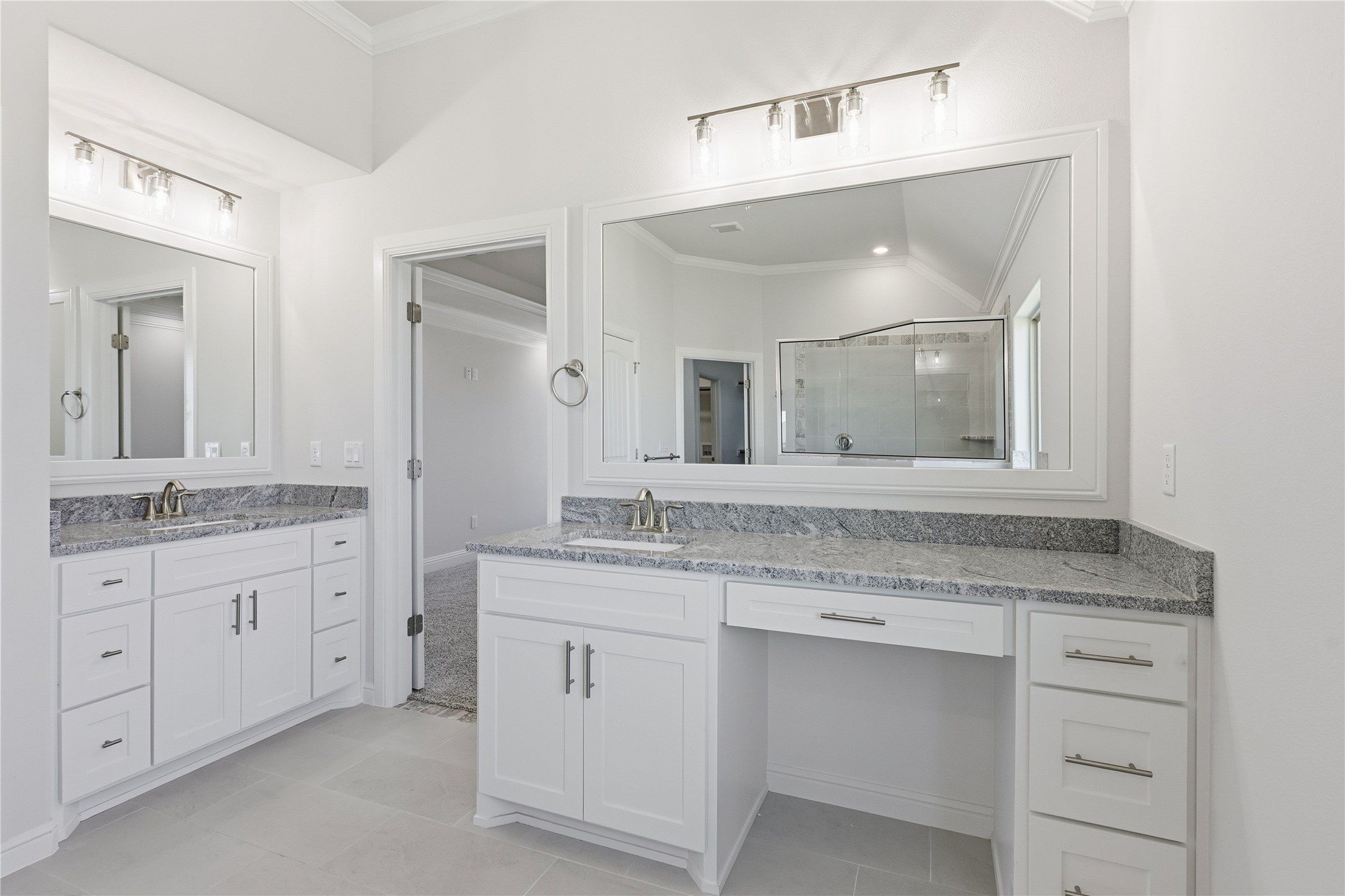 1061 Uplift Drive. Weatherford, TX 76087