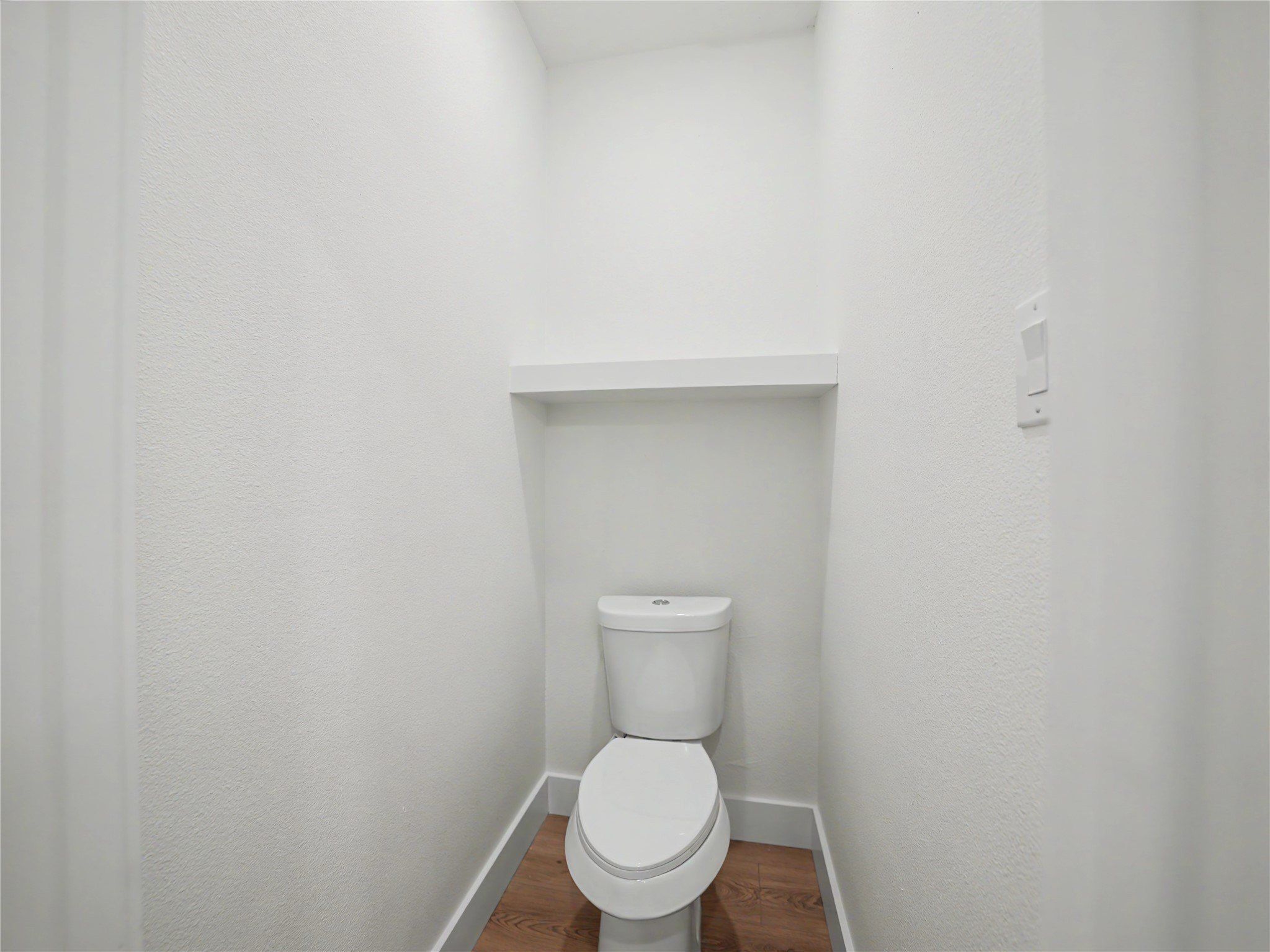 115 Dennis Drive. Azle, TX 76020