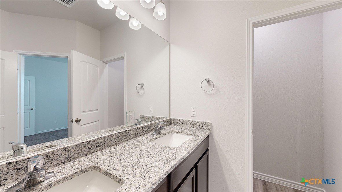 225 Dora Drive. Killeen, TX 76549