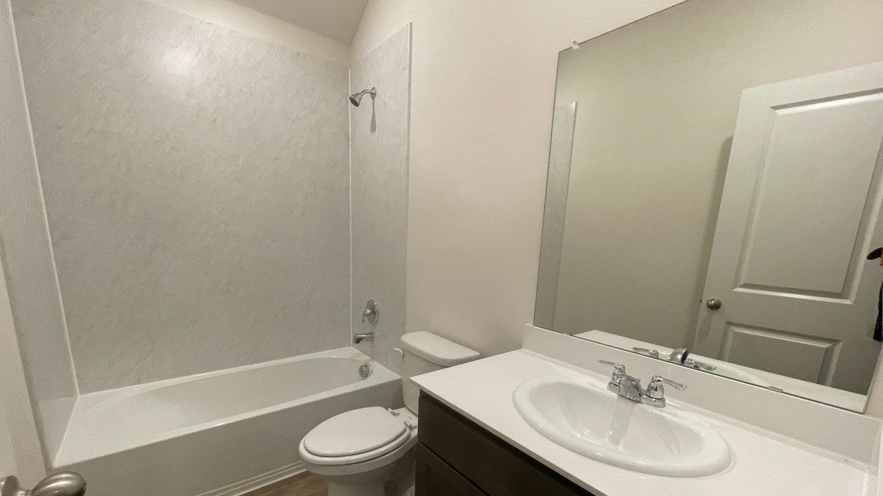 6015 Midsummer Way. Crandall, TX 75114