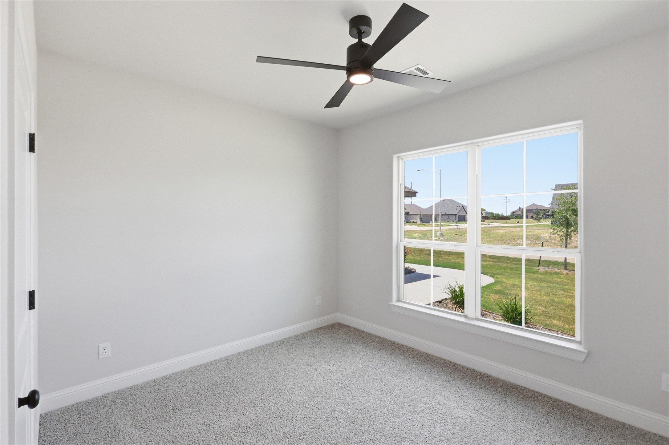 9545 Lynx Crossing. Godley, TX 76044