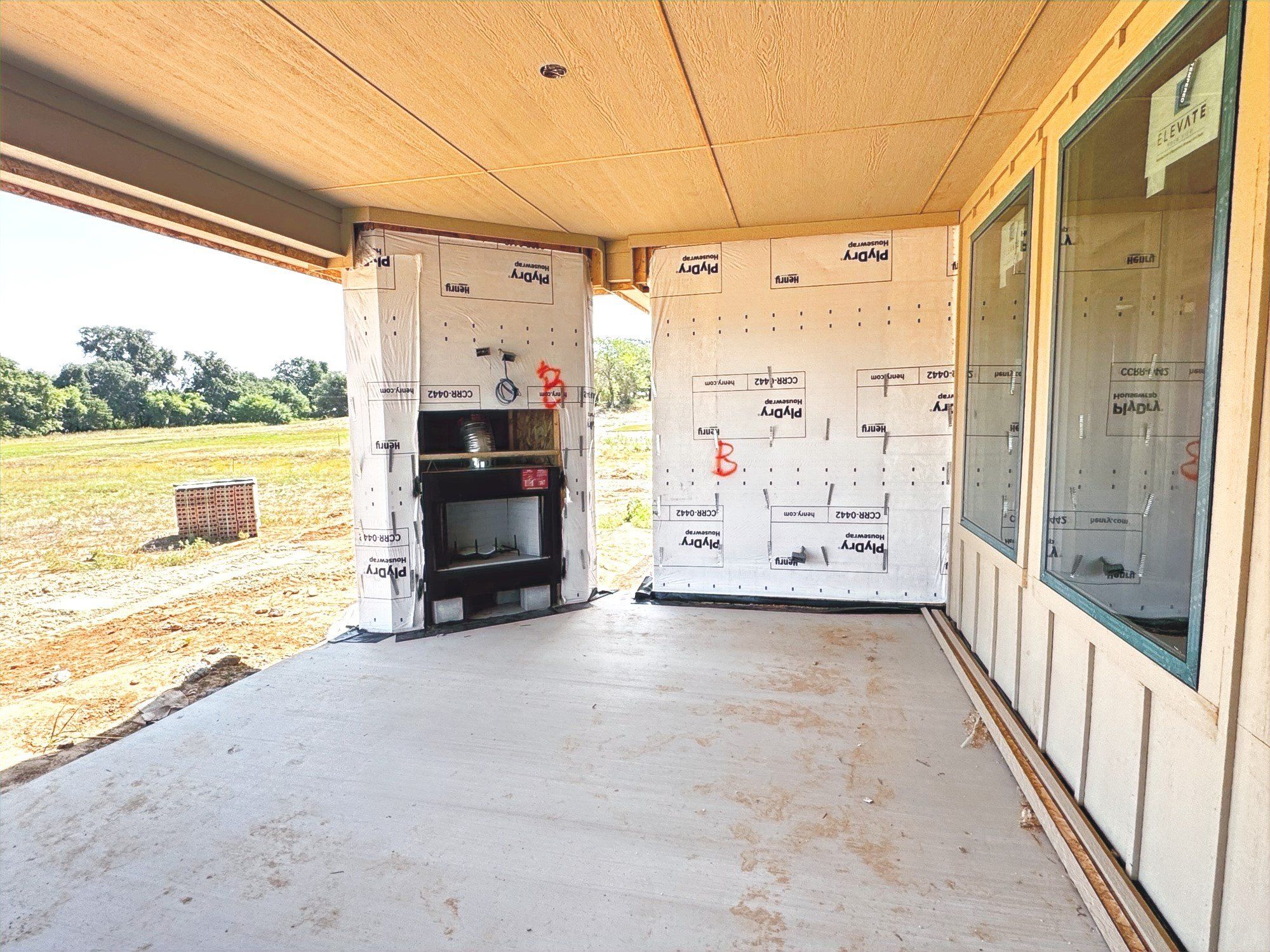 112 Loveta Lane. Boyd, TX 76023