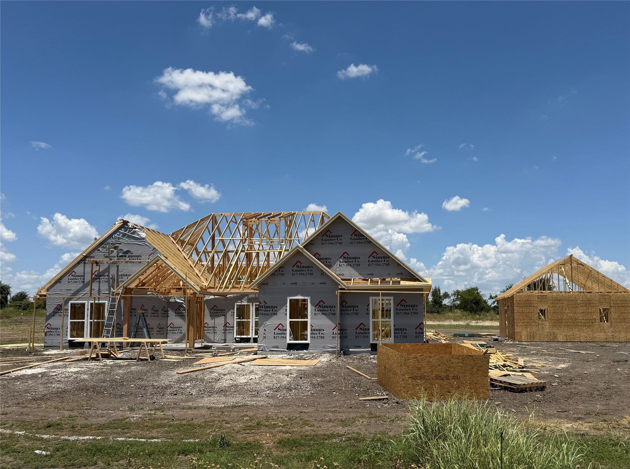 2021 Collin Street. Weatherford, TX 76085