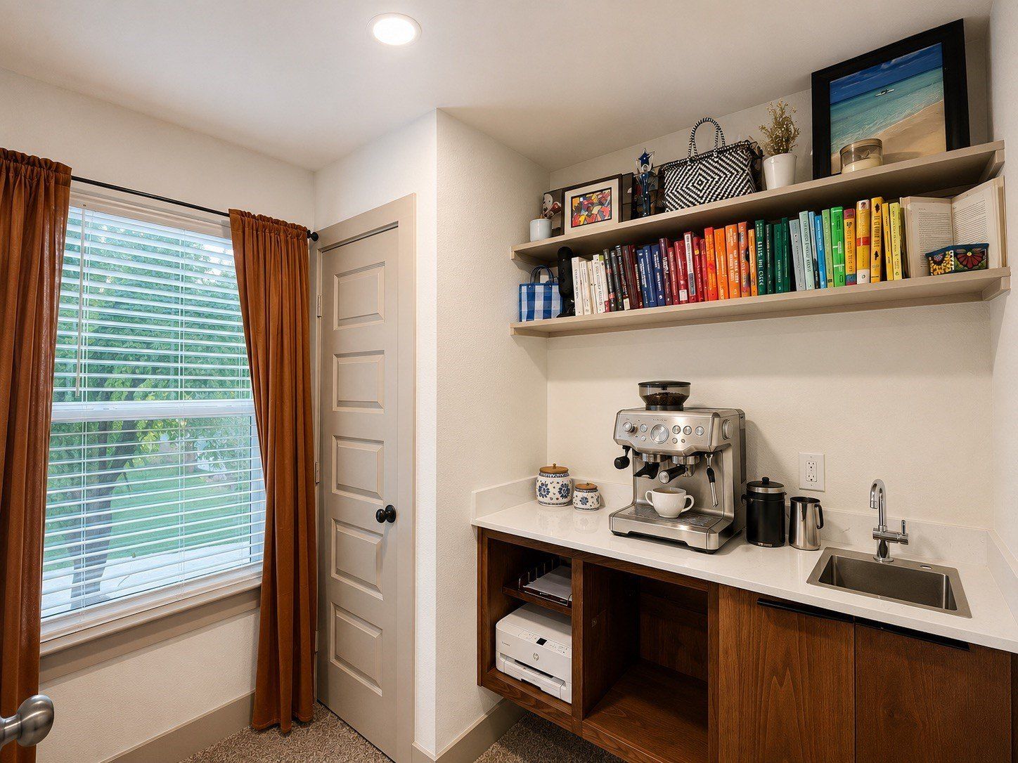 2370 Fatima Avenue. Dallas, TX 75241