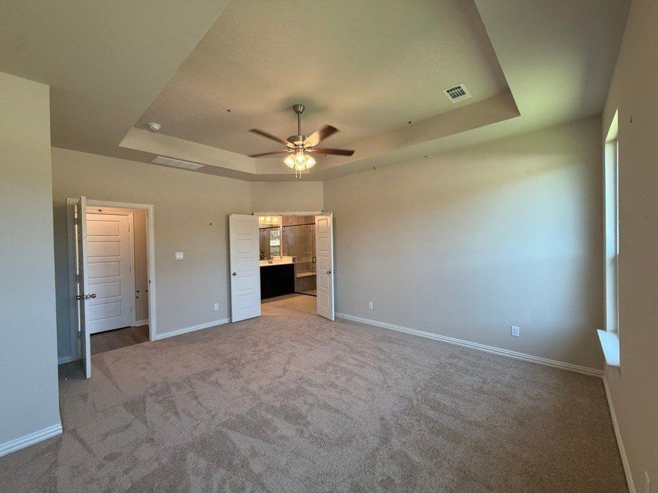 2217 Shamrock Lane. Weatherford, TX 76087
