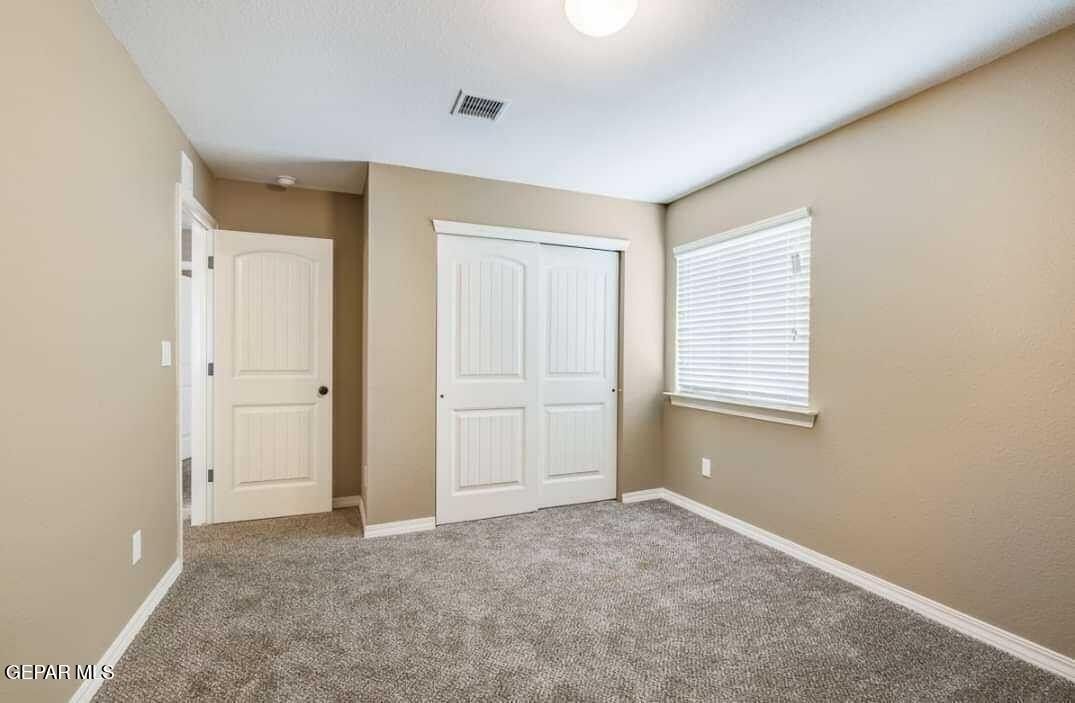 427 Cliff Thomas Avenue. Clint, TX 79836