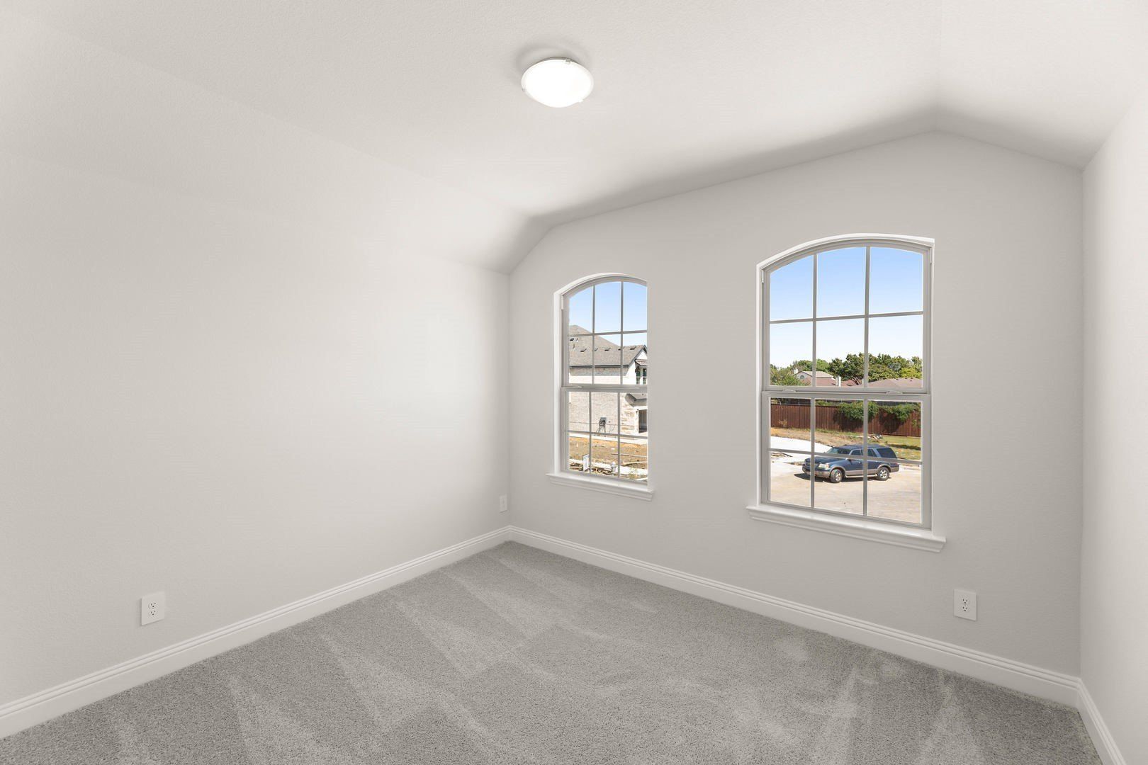 672 Sandiford. Mansfield, TX 76063