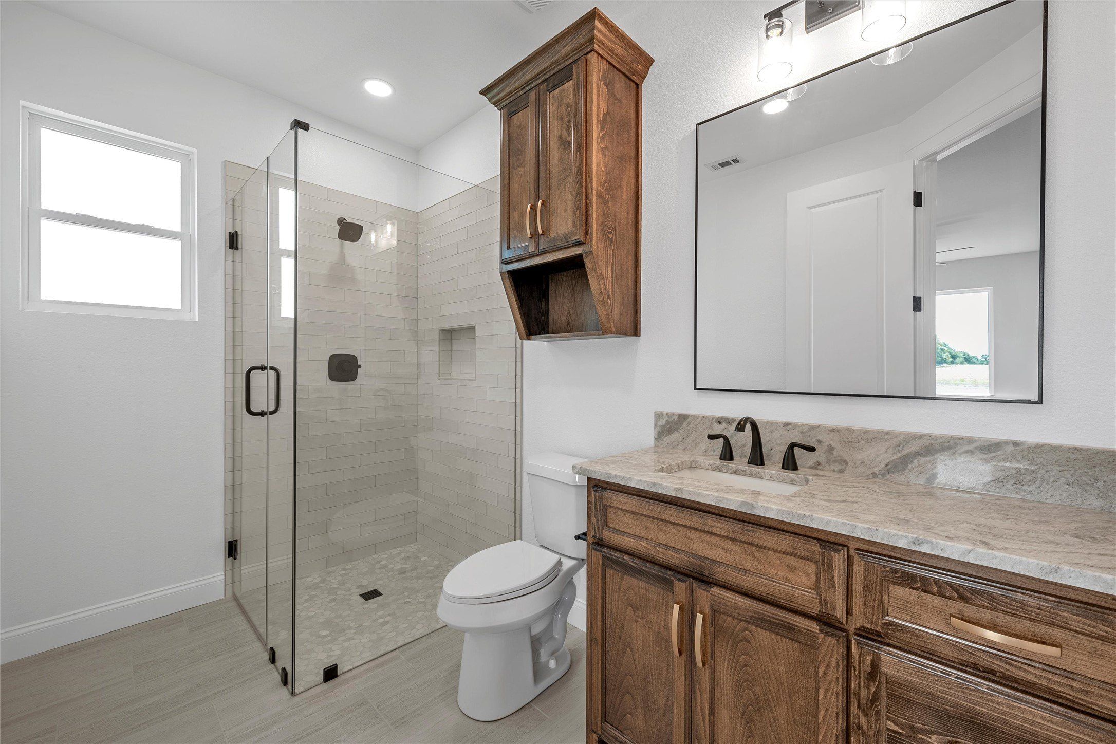1025 Galaxy. Woodway, TX 76712