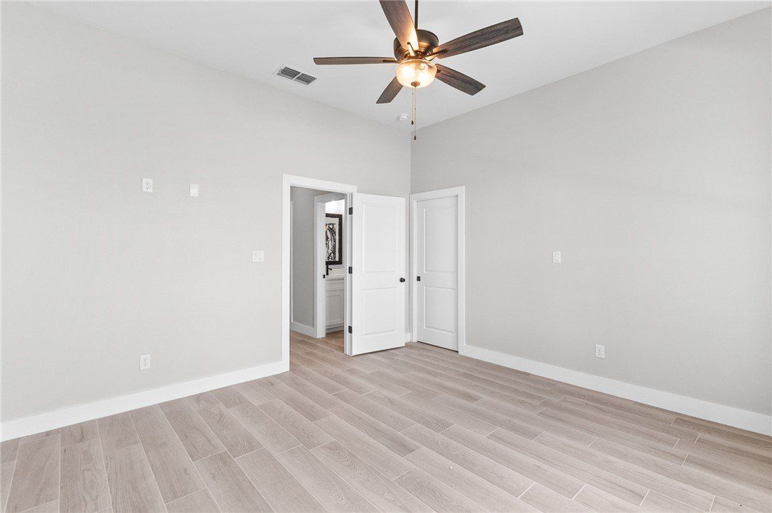 4710 Pinot Noir Court. Robstown, TX 78380